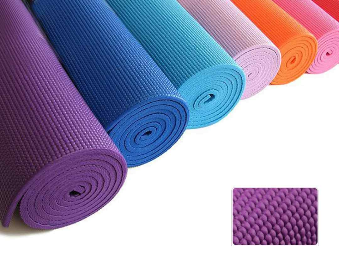 Lựa chọn loại thảm yoga có chất liệu phù hợp với nhu cầu sử dụng 