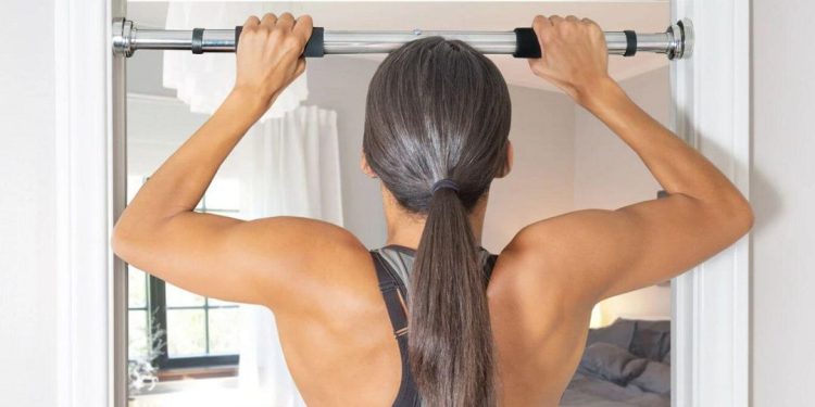 Xà đơn gắn cửa có an toàn không? Cách chọn mua xà đơn gắn cửa