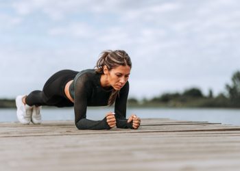 Tại sao nên tập plank