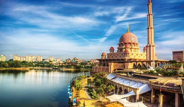 Malaysia là quốc gia du lịch có tiềm năng