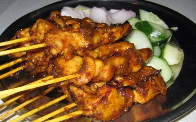 Món thịt xiên nướng tại Malaysia mang đến sức hấp dẫn tuyệt vời